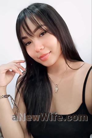 222639 - Daniela Age: 27 - Colombia