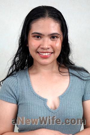 223044 - Jesaly Age: 26 - Philippines