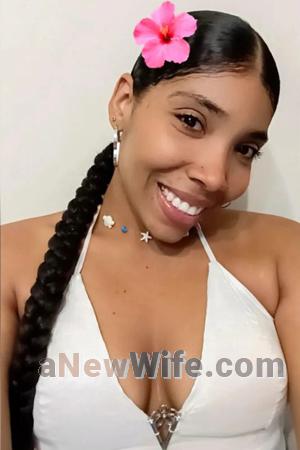 223200 - Yolaima Age: 28 - Colombia
