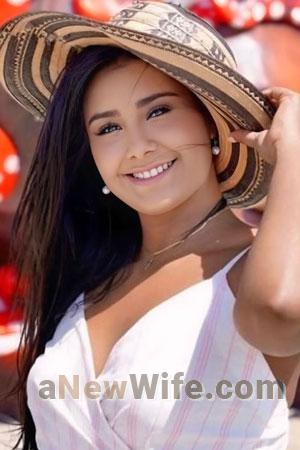 223818 - Dina Luz Age: 31 - Colombia
