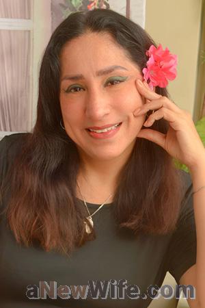 224080 - Vanessa Age: 50 - Peru