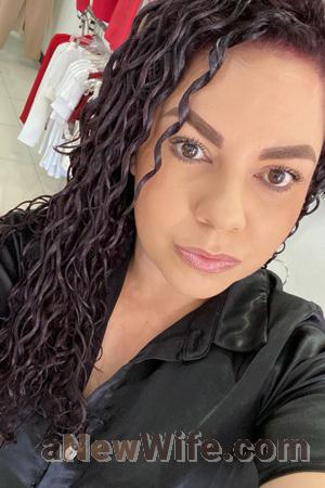 224155 - Silvia Age: 37 - Costa Rica