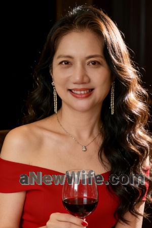 224187 - Sharon Age: 57 - China