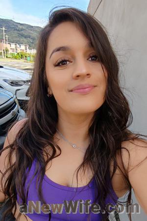 224498 - Raquel Age: 35 - Costa Rica