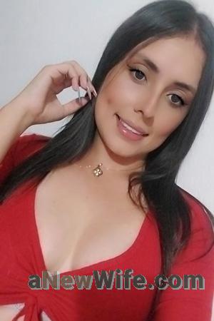226829 - Jocelyn Age: 32 - Costa Rica