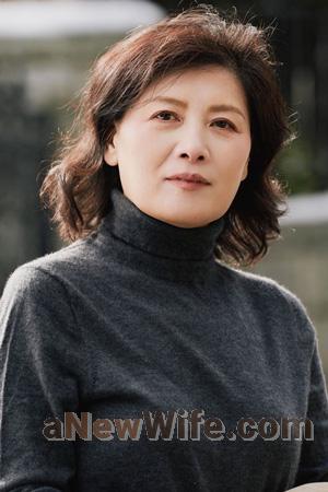 227148 - Lynn Age: 54 - China