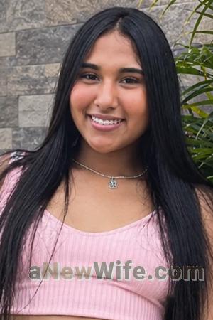 229504 - Carolina Age: 22 - Colombia