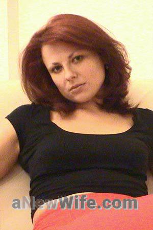 53366 - Nina Age: 30 - Russia