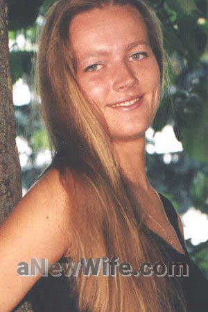 58086 - Olga Age: 33 - Russia