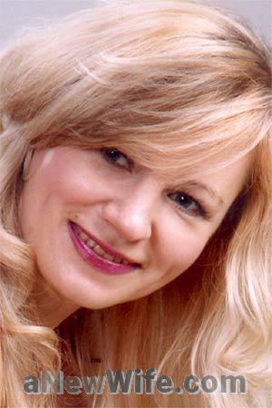 58386 - Angela Age: 40 - Ukraine
