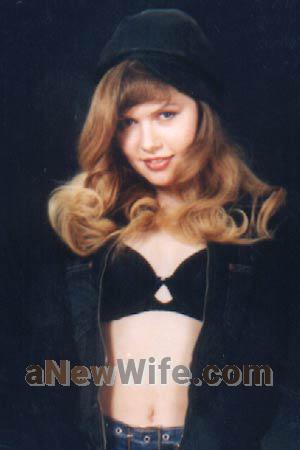 59704 - Irina Age: 21 - Ukraine