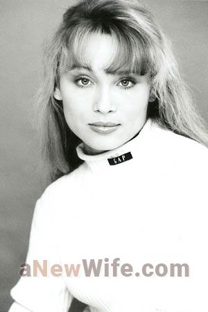 64054 - Anna Age: 30 - Russia