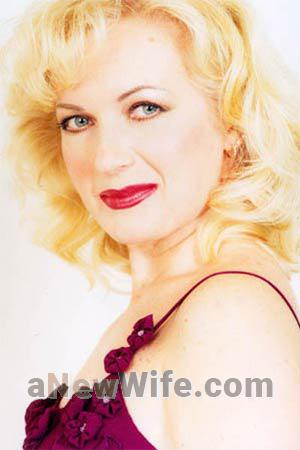 66593 - Yuliya Age: 38 - Russia