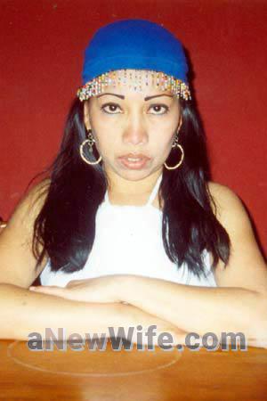 73678 - Francisca Age: 38 - Peru