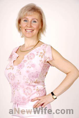 80608 - Victoria Age: 47 - Ukraine
