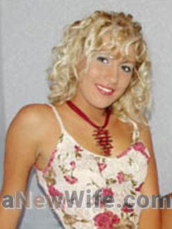 86216 - Elena Age: 25 - Ukraine